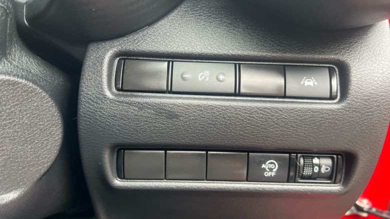 Nissan Juke 1.0 DiG-T 114 N-Connecta 5dr Petrol Hatchback